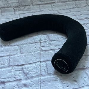 Adjustable neck massager